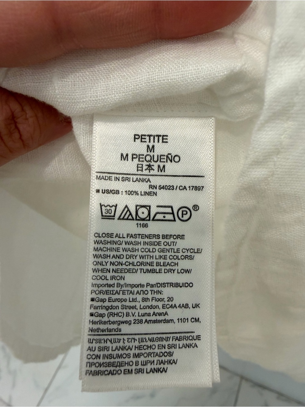Banana Republic linen button down shirt - Picture 5 of 6